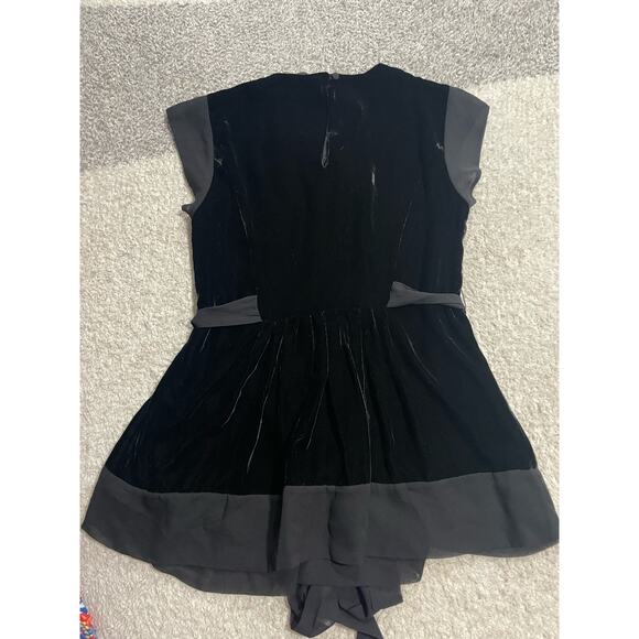 BCBG MaxAzria Runway Womens XS Velvet Tie Waist Blouse Black Sleeveless - Picture 3 of 10